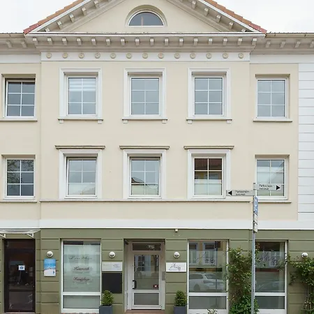 Apartment Ferienwohnung Nordlicht Zentral In Der Innenstadt Eutin