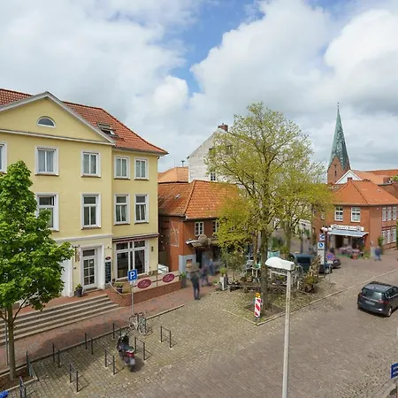 Apartment Ferienwohnung Nordlicht Zentral In Der Innenstadt